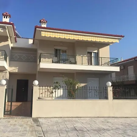 Mila House Aparthotel