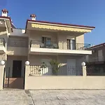Mila House Aparthotel